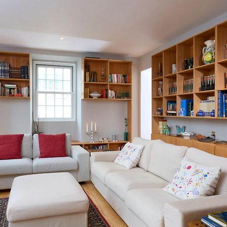 Matriz 55, Hostel & Suites Ponta Delgada Eksteriør billede